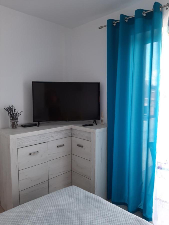Апартаменты Apartament Viktoria Дарлувко Экстерьер фото